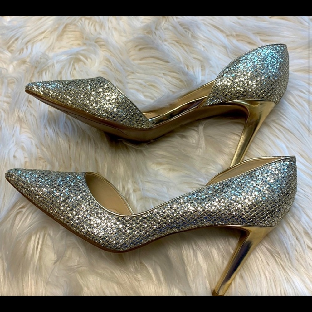 Marc fisher gold heels size 7